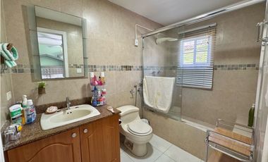 Casa en venta en Altos de Panama (MM)