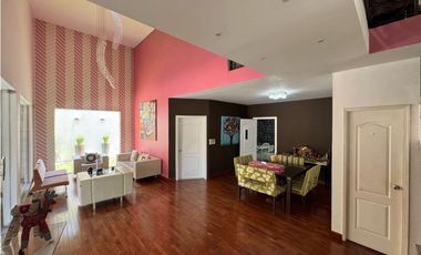 Casa en venta en Altos de Panama (MM)