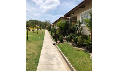 Venta en Las Lajas de Chame