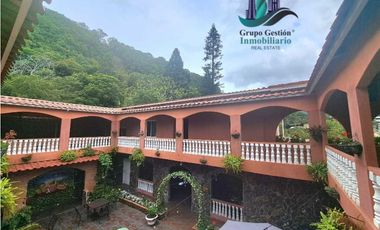 VENTA HOTEL EN BOQUETE DE 20 RECAMARAS EXCELENTE INVERSION