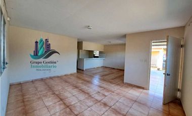 VENDO CASA 2 HAB EN EL ROBLEDAL
