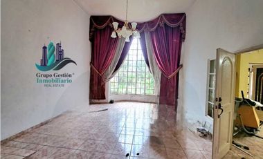 VENDO/ CASA DE 5HAB 4 BAÑOS BOQUETE