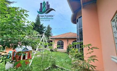 VENDO/ CASA DE 5HAB 4 BAÑOS BOQUETE