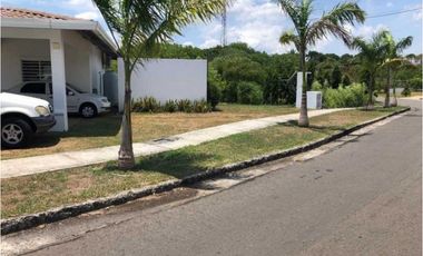 CASA EN VENTA -  HACIENDA DEL LAGO SAN CARLITOS DAVID