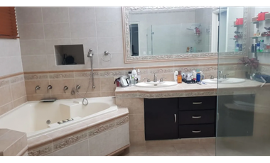 VENDO CASA EN LA ALAMEDA - TUMBA MUERTO DETRS DE FELIPE RODRGUEZ