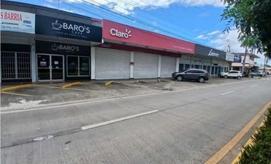 SE ALQUILA LOCAL COMERCIAL EN CENTRAL DE CHITRE.