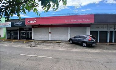 SE ALQUILA LOCAL COMERCIAL EN CENTRAL DE CHITRE.