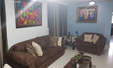 VENTA CASA EN CHANIS 5 RECAMARAS