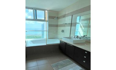 Venta de Apartamento en PH Country Club (CE_A)