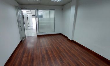 Obarrio local 130m2 centrico a solo $325K