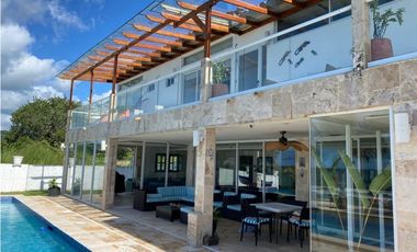 VENDO CASA DE PLAYA EN OCEAN FRONT MARINE, CODAC