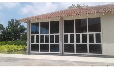 VENDO APARTAMENTO DE PLAYA EN PUNTA BARCO, PH LAS ISLAS