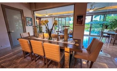 Venta Casa en Santa María, Fairway Estate