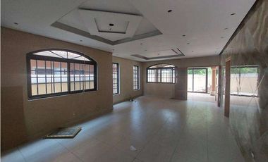 Venta de casa en Costa Sur (El Doral) GTA