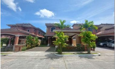 Venta de casa en Costa Sur (El Doral) GTA