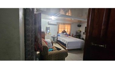 VENDO.CASA DE 633 M2 EN.BIJAGUAL
