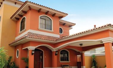 VENTA DE CASA COSTA SUR - RESIDENCIAL EL DORAL