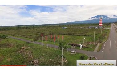 EN VENTA TERRENO COMERCIAL EN BOQUETE