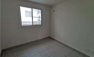 Venta de casa en Playa Dorada (Vista Alegre), Playa Mar, Arraiján GTA