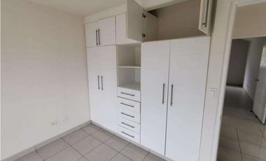 Venta de casa en Playa Dorada (Vista Alegre), Playa Mar, Arraiján GTA