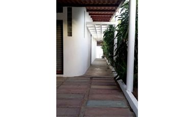 SE VENDE FRENTE AL MAR COMPLEJO RESIDENCIAL PRIVADO