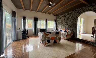 VENTA CASAS 3 EN 1 EN ALTOS DEL MARIA PARA NEGOCIO AIRBNB