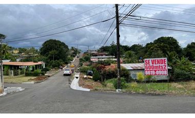 VENDO TERRENO EN LA CHORRERA BARRIADA LA INDUSTRIAL 600MTS
