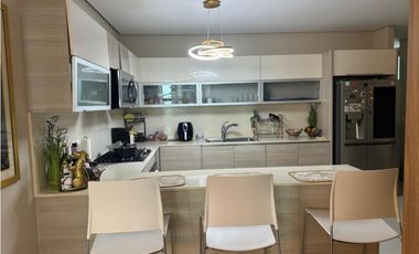 Venta Apartamento en Costa del Este, Edificio Mirador