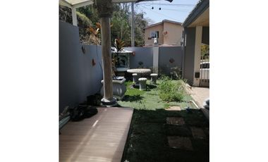 VENDO CASA DOS NIVELES Residencial Villas del Bosque