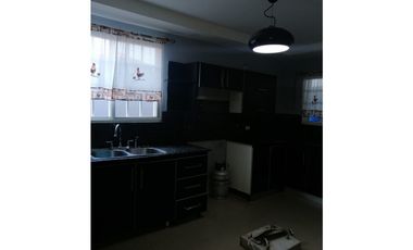 VENDO CASA DOS NIVELES Residencial Villas del Bosque