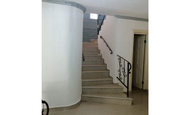 VENDO CASA DOS NIVELES Residencial Villas del Bosque