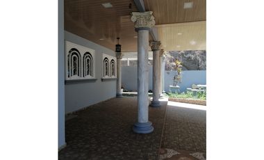 VENDO CASA DOS NIVELES Residencial Villas del Bosque