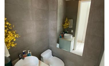 VENTA DE APARTAMENTO EN SAN CARLOS PH SOLEO PUNTA BARCO COD. 4381