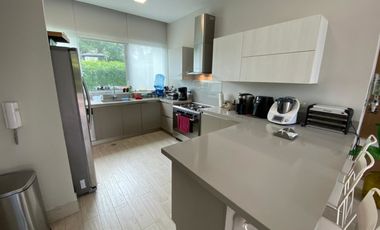 VENTA DE APARTAMENTO EN SAN CARLOS PH SOLEO PUNTA BARCO COD. 4381