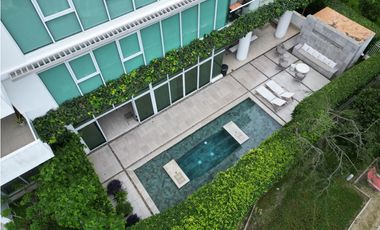 VENTA DE APARTAMENTO EN SAN CARLOS PH SOLEO PUNTA BARCO COD. 4381