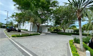 VENTA DE APARTAMENTO EN SAN CARLOS PH SOLEO PUNTA BARCO COD. 4381