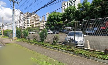 Se Vende Terreno de 4106M2 y Edificio en el Cangrejo