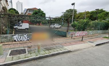 Se Vende Terreno de 4106M2 y Edificio en el Cangrejo