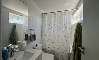 SE ARRIENDA DEPARTAMENTO EN CERRO PLACERES (CÓD. 573)