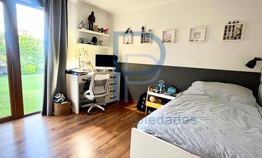 ¡OPORTUNIDAD DE NOVACIÓN!  PRECIOSA CASA EN CONDOMINIO