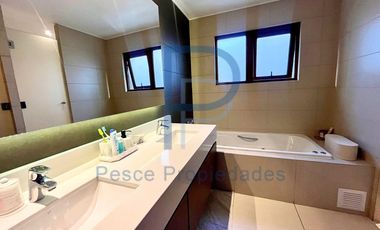 ¡OPORTUNIDAD DE NOVACIÓN!  PRECIOSA CASA EN CONDOMINIO