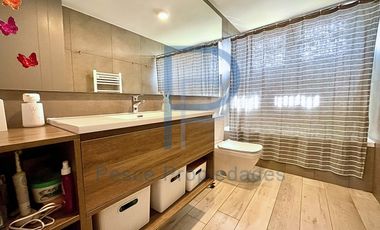 CASA 100% ELÉCTRICA CON PANELES SOLARES CONDOMINIO 24/7