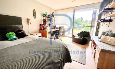 CASA 100% ELÉCTRICA CON PANELES SOLARES CONDOMINIO 24/7