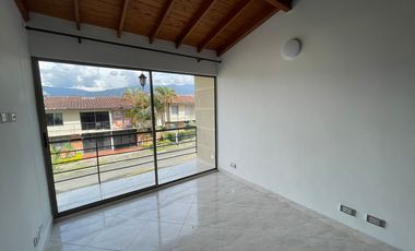 CASA EN ARRIENDO UBICADA EN LA ESTRELLA SECTOR POBLADO SUR