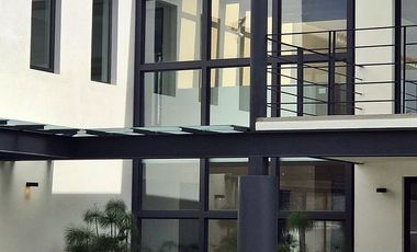 VENTA CASA SEMINUEVA EN LA ASUNCION, METEPEC