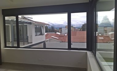 VENTA CASA SEMINUEVA EN LA ASUNCION, METEPEC