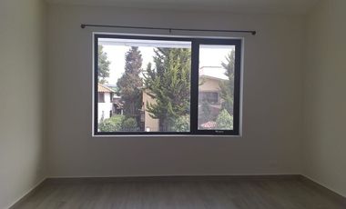 VENTA CASA SEMINUEVA EN LA ASUNCION, METEPEC