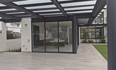 VENTA CASA SEMINUEVA EN LA ASUNCION, METEPEC