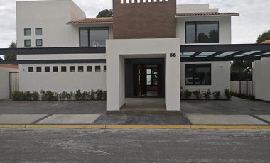 VENTA CASA SEMINUEVA EN LA ASUNCION, METEPEC