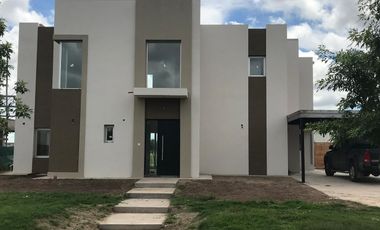 Venta o alquiler. Casa - El Canton - Islas